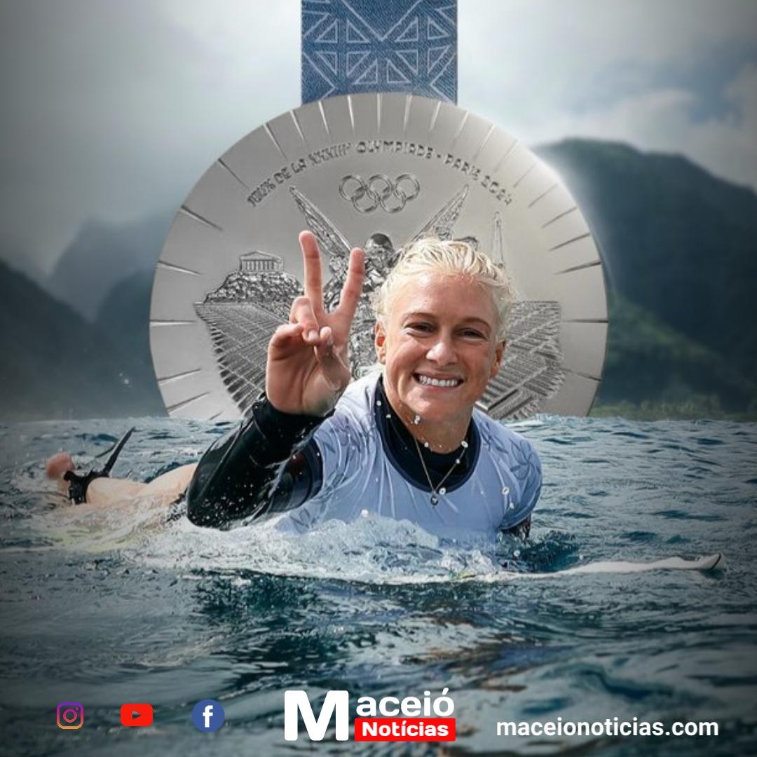 Tatiana Weston-Webb conquista a primeira medalha do surfe feminino