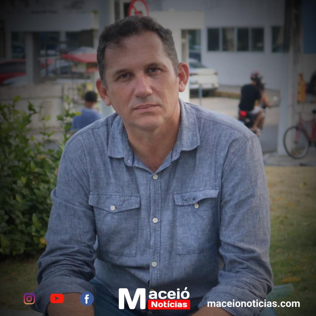 Dilson Ferreira defende planejamento e transparência em entrevista ao Maceió Notícias