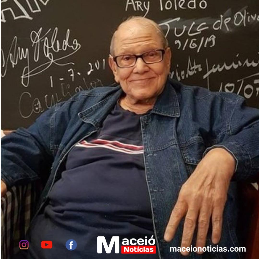 Humorista Ary Toledo, ícone do rádio e da TV, morre aos 87 anos