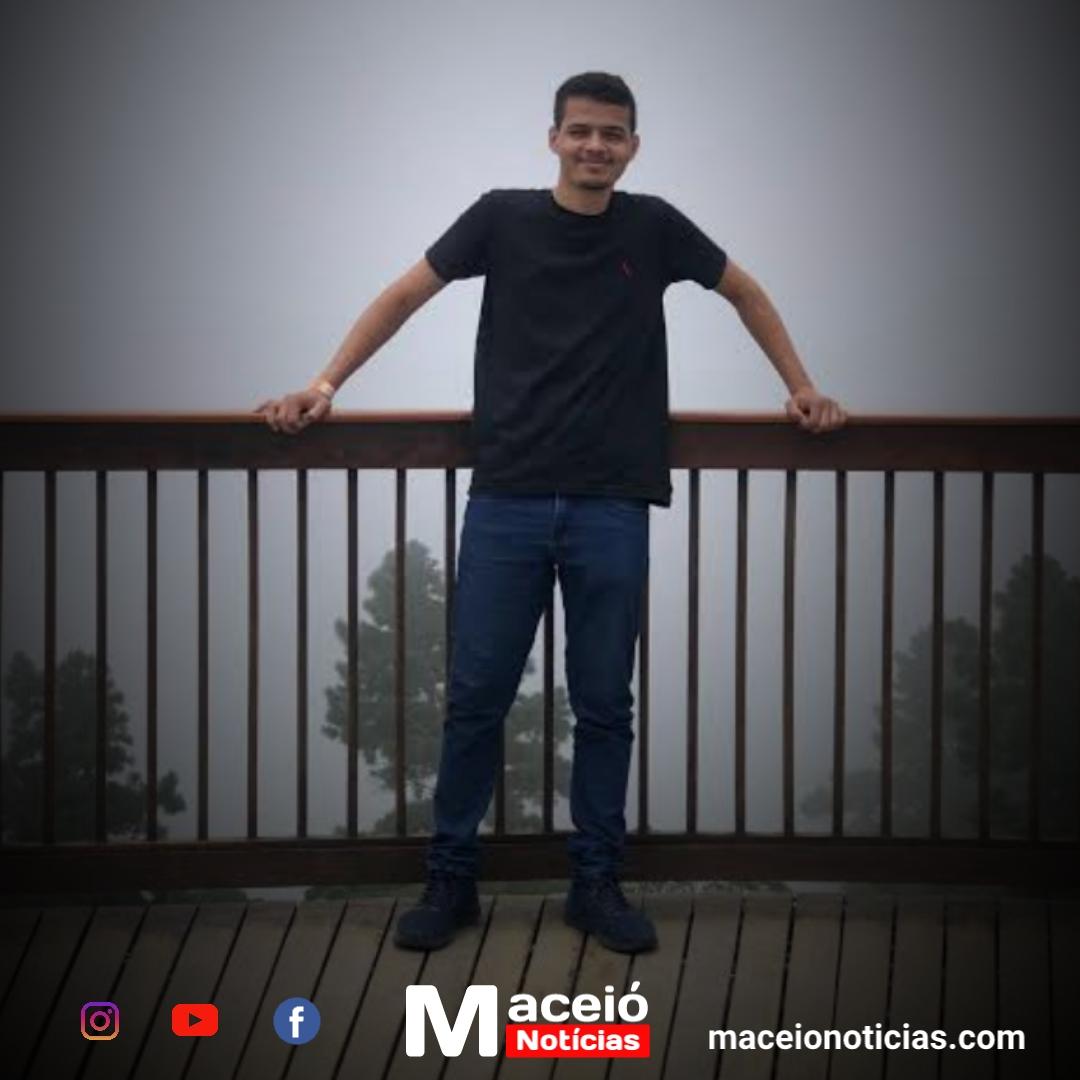 Estudante autista garante direito na justiça para cursar medicina na Ufal