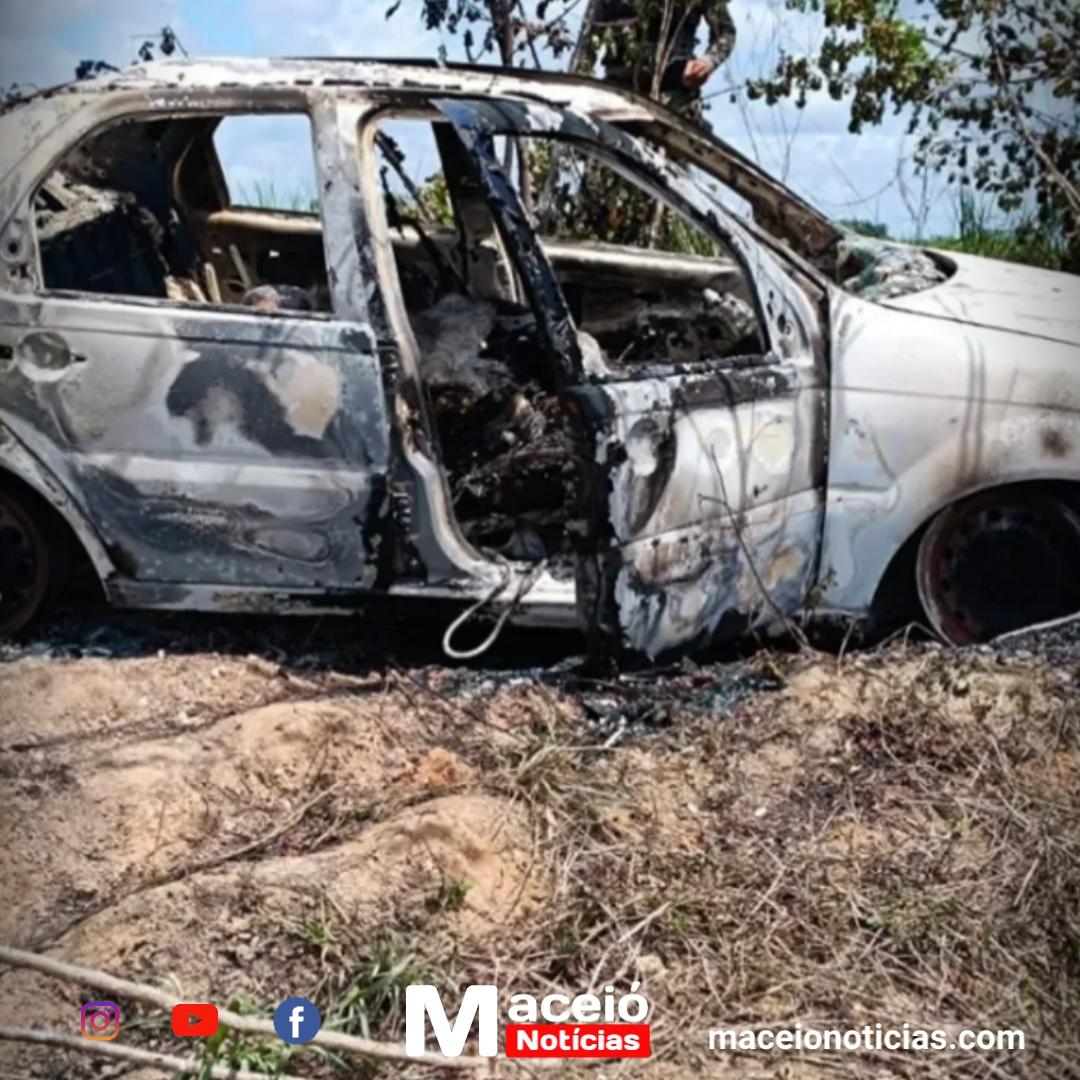 Veículo com dois corpos carbonizados é localizado na AL-405 entre Rio Largo e Maceió