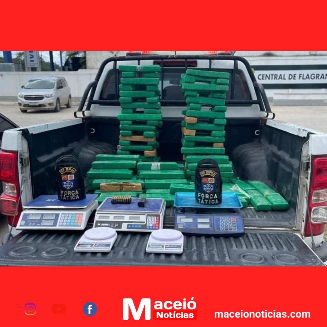 Operação na Praia do Francês resulta na apreensão de 100 kg de entorpecentes