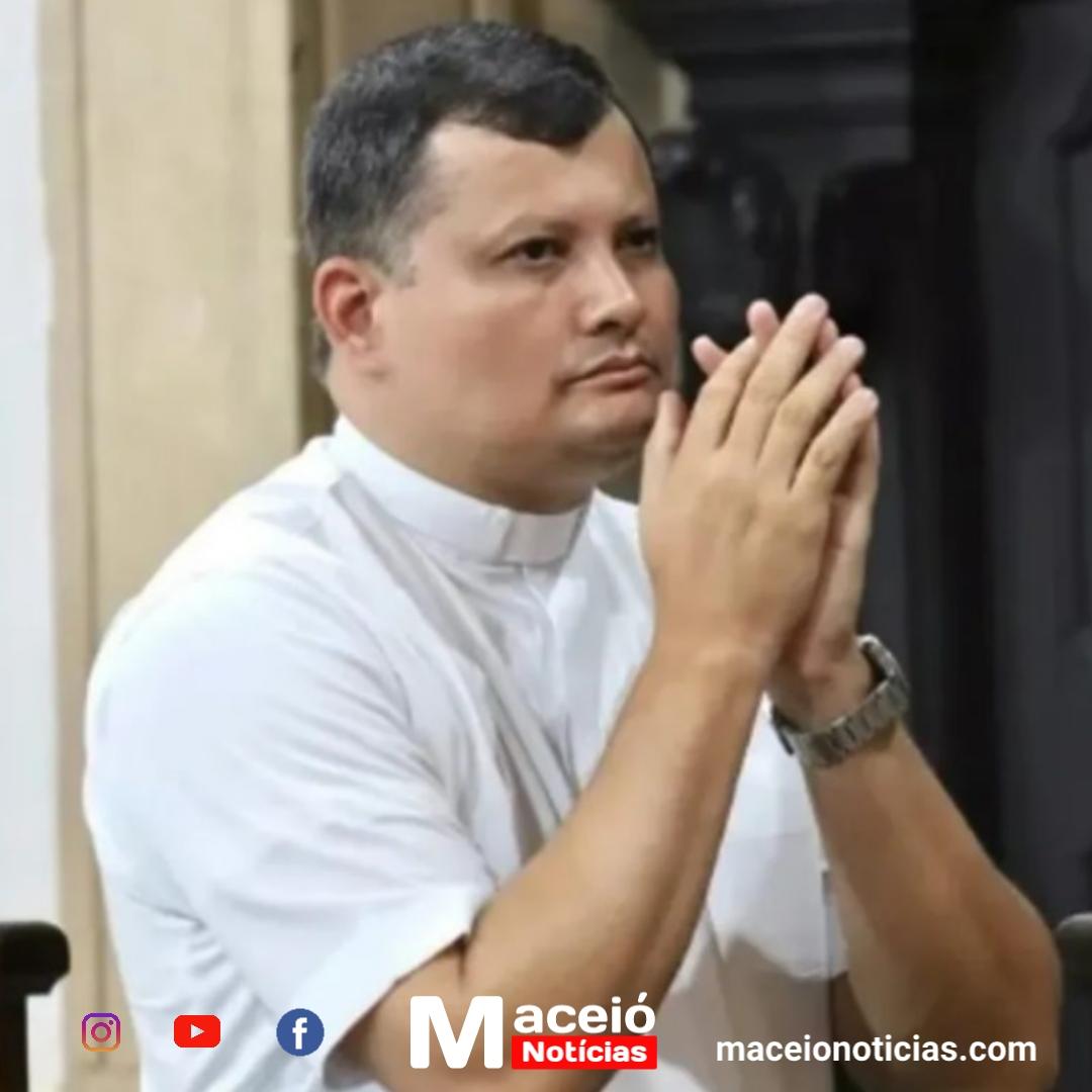 Padre desaparecido em Arapiraca é localizado ferido e preso em telhado