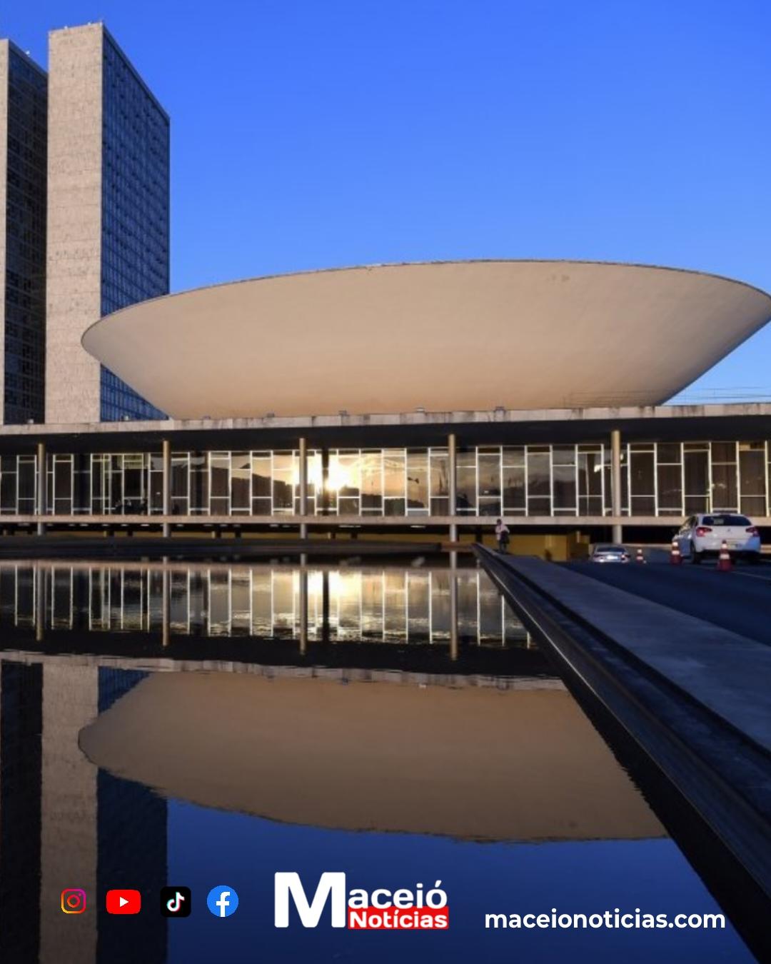 Câmara aprova fim do IR para salários de até R$ 5 mil