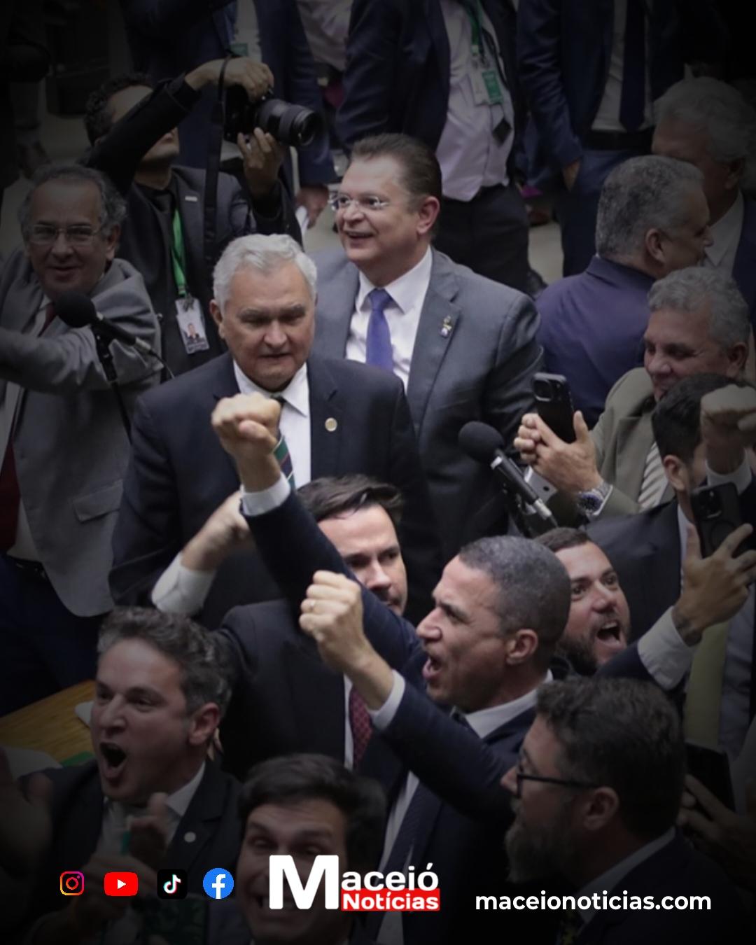 PL anti-facções é aprovado na Câmara dos Deputados