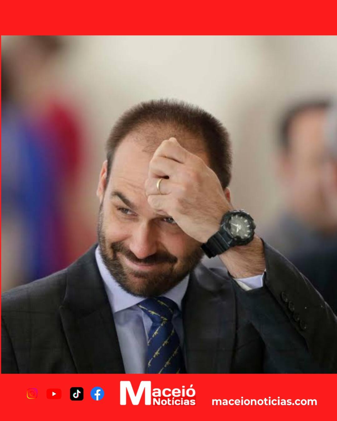 Polícia Federal ordena reintegração imediata de Eduardo Bolsonaro ao quadro da corporação