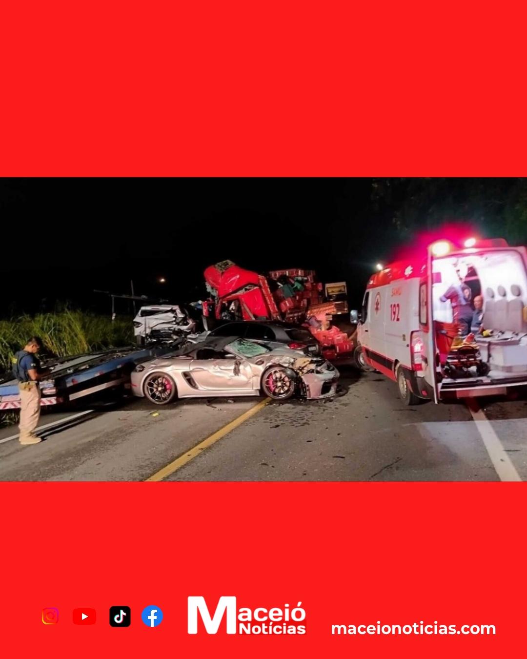 Colisão na BR-101 envolvendo caminhão e guincho termina em morte e destrói veículos de luxo