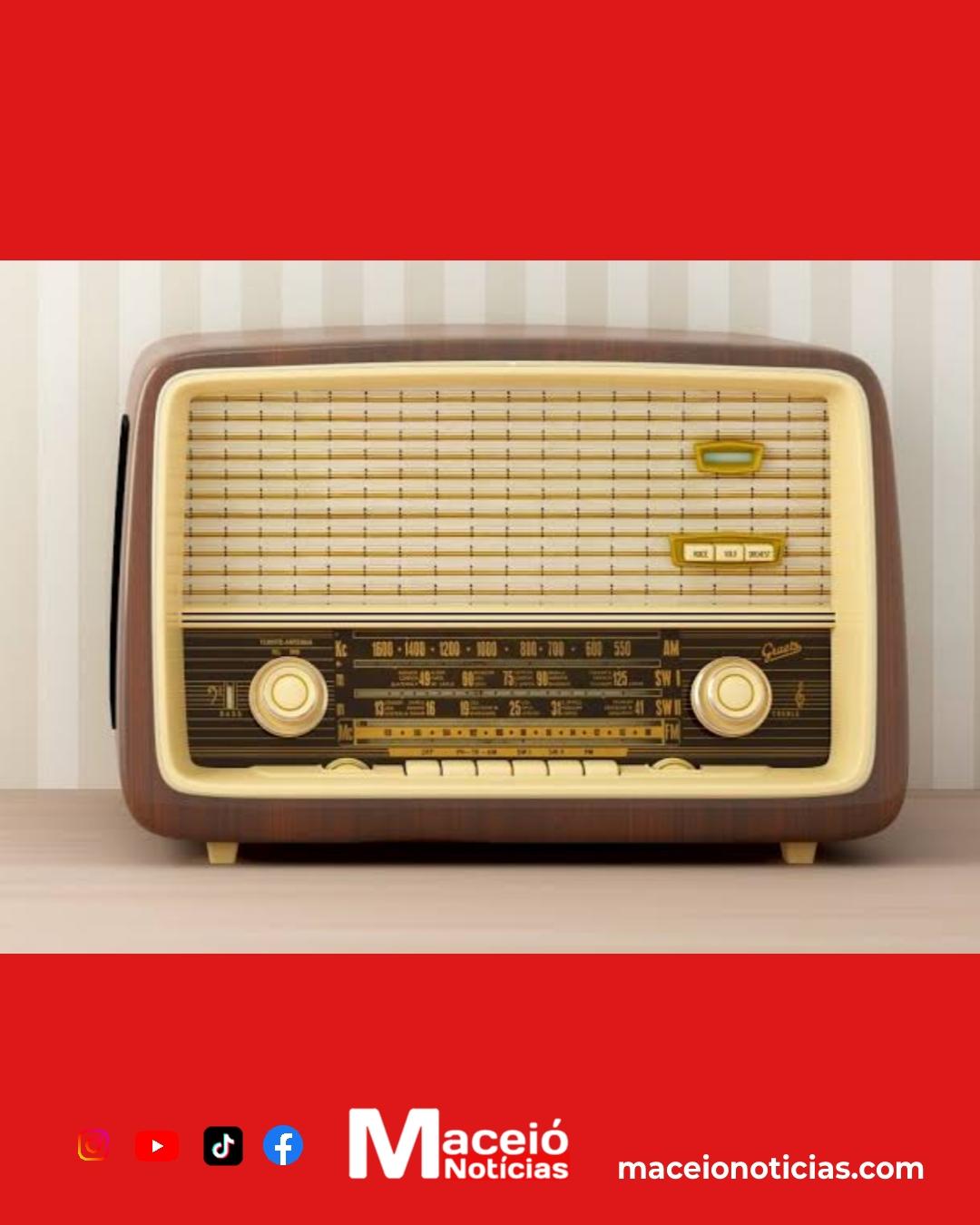 TRE aponta possível infração eleitoral por pedido de voto em programa de rádio familiar de João Caldas Filho 