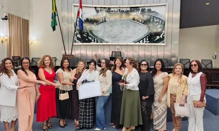 Aninha Monteiro é homenageada na ALE pelo trabalho na divulgação do turismo 