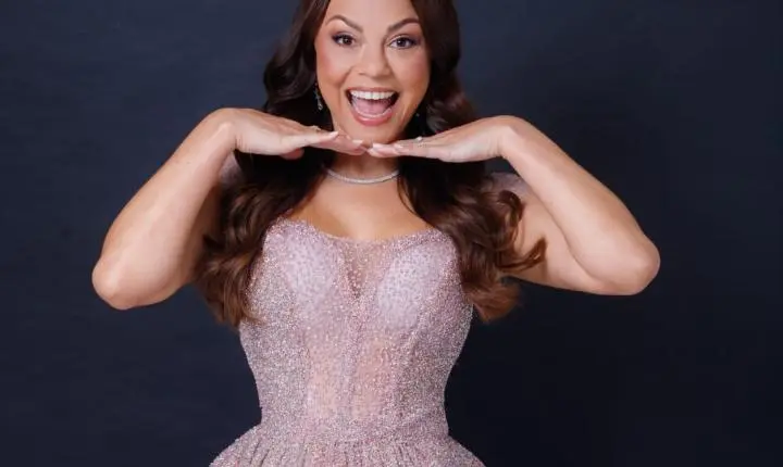 Bruna Louise apresenta show comemorativo de 15 anos em Maceió e Arapiraca
