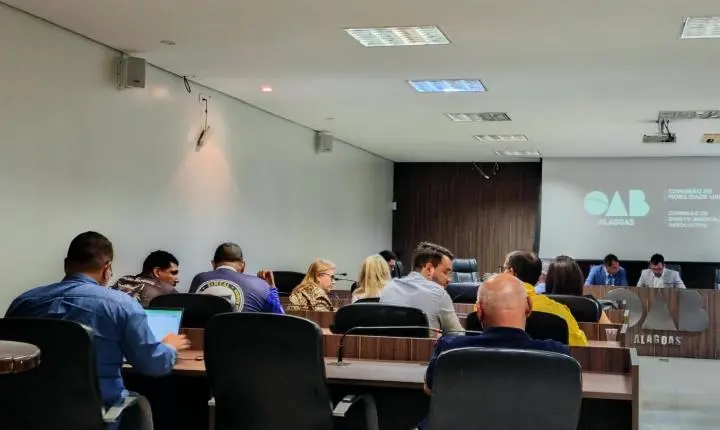 Faixa Azul para motociclistas foi discutida em audiência pública realizada em Maceió