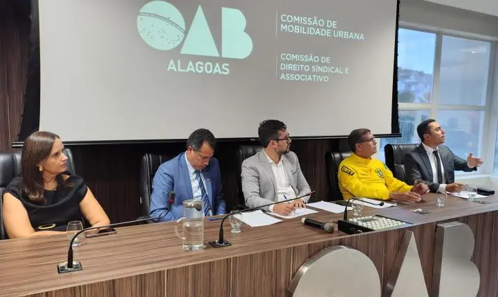 Faixa Azul para motociclistas foi discutida em audiência pública realizada em Maceió