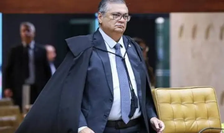 Flávio Dino determina retorno de Andrei e Leandro Almada aos comandos da Polícia Federal