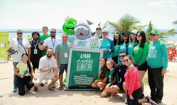 Governo de Alagoas marca presença em ação socioambiental na Praia do Francês