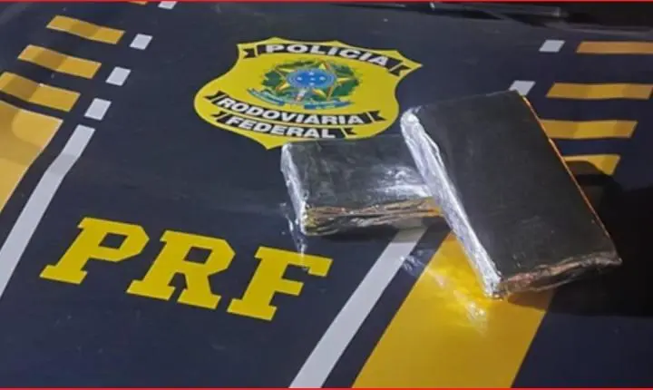 Grávida presa com 2 quilos de cocaína em ônibus que seguia para Maceió