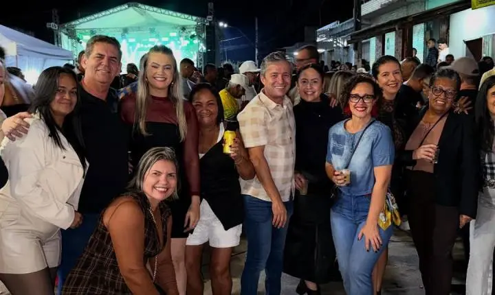 Ibateguara reuniu multidão e abriu o São João da Cidade do Frio com grandes atrações
