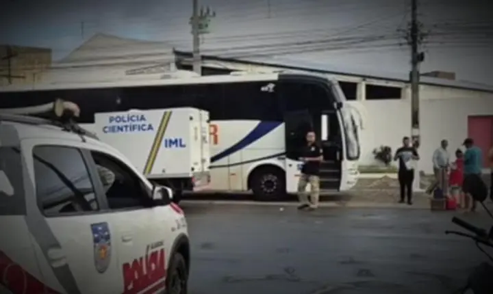 Idoso de 77 anos passa mal durante viagem de ônibus com destino a Alagoas e morre