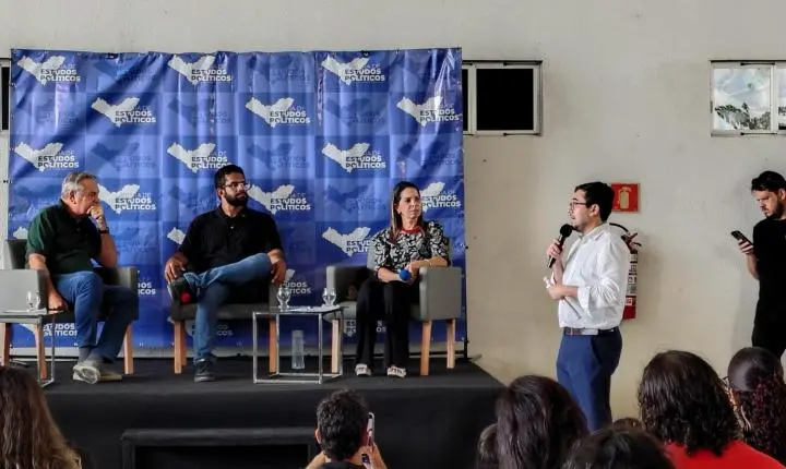 Jones Manoel defende aplicativo público, questiona a escala 6x1 e critica juros altos dos bancos em evento na UFAL