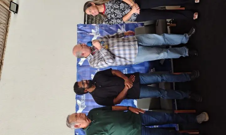 Jones Manoel defende aplicativo público, questiona a escala 6x1 e critica juros altos dos bancos em evento na UFAL