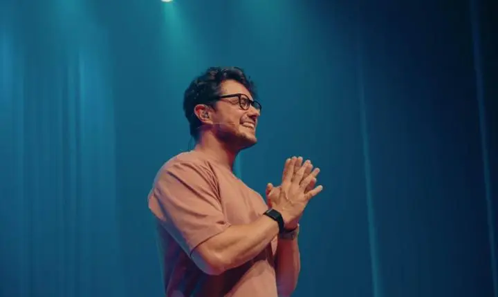 O maior movimento de fé da carreira do evangelista Deive Leonardo chega em Alagoas