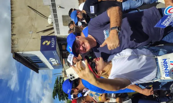 Renan Filho, Renan Calheiros e Paulo Dantas comandam adesivaço e caminhada em Arapiraca 