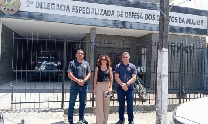 Sindpol realiza ato público contra as precárias condições na Delegacia da Mulher 2 nesta quarta (14)