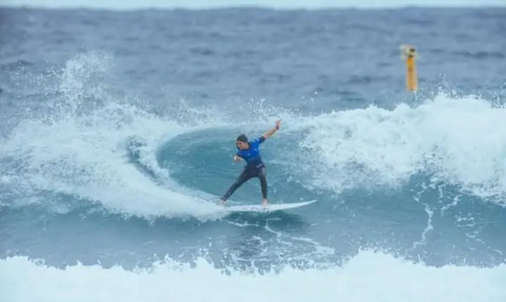 Surf feminino: derrota na decisão, topo garantido Luana Silva vira número 1 do mundo após final em Gold Coast
