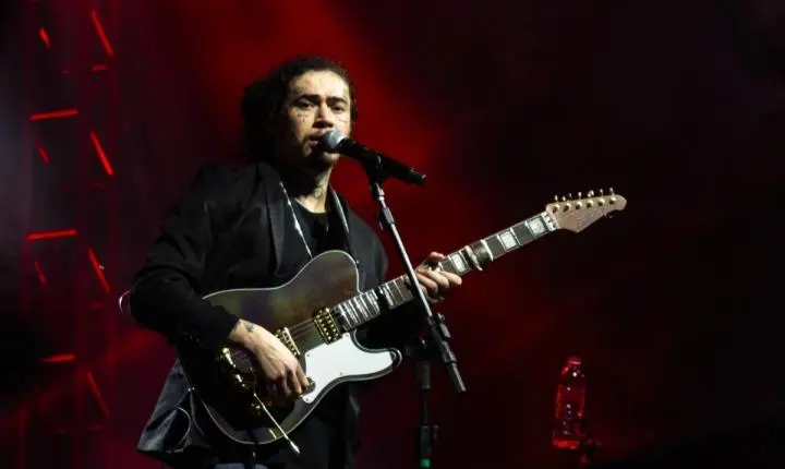 Whindersson Nunes leva turnê “Isso Definitivamente Não É Um Culto” para Arapiraca com apresentação única.